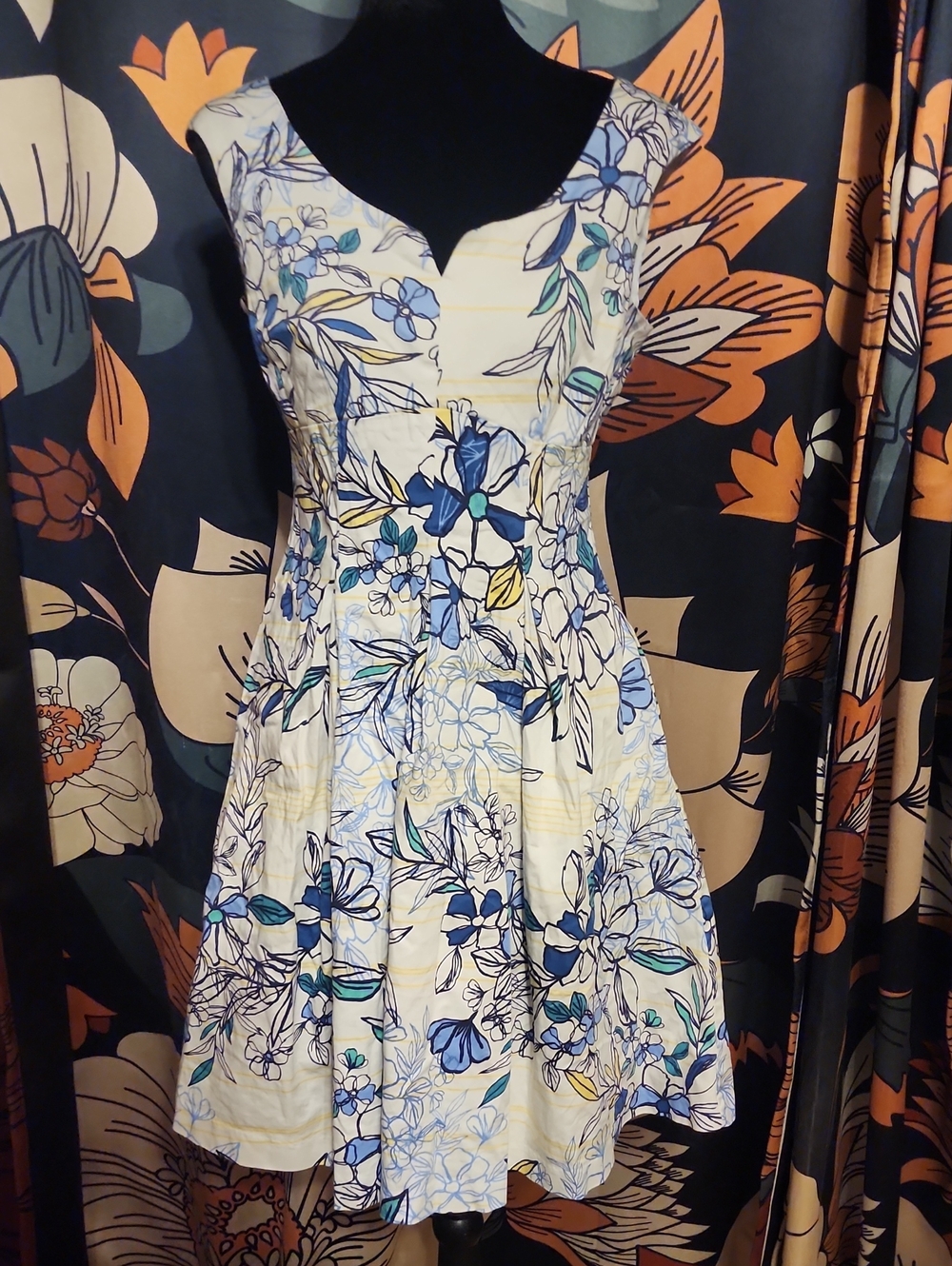 Sleeveless Floral Fit-and-Flare Dress in Cream and Blue